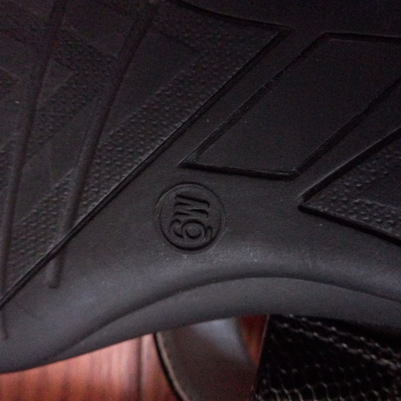 Memory Foam sandal - Picture 4 of 5